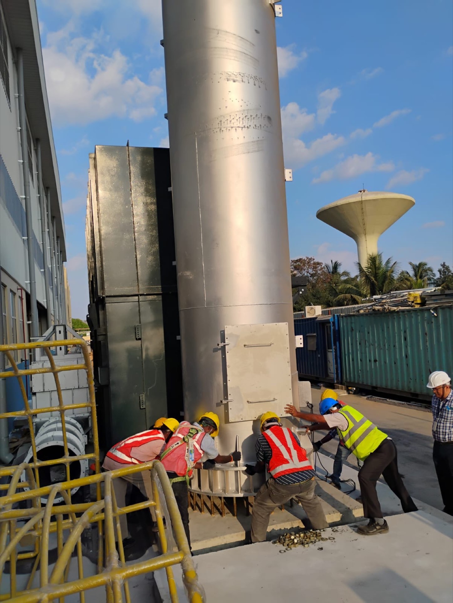 anchor bolt seating crew