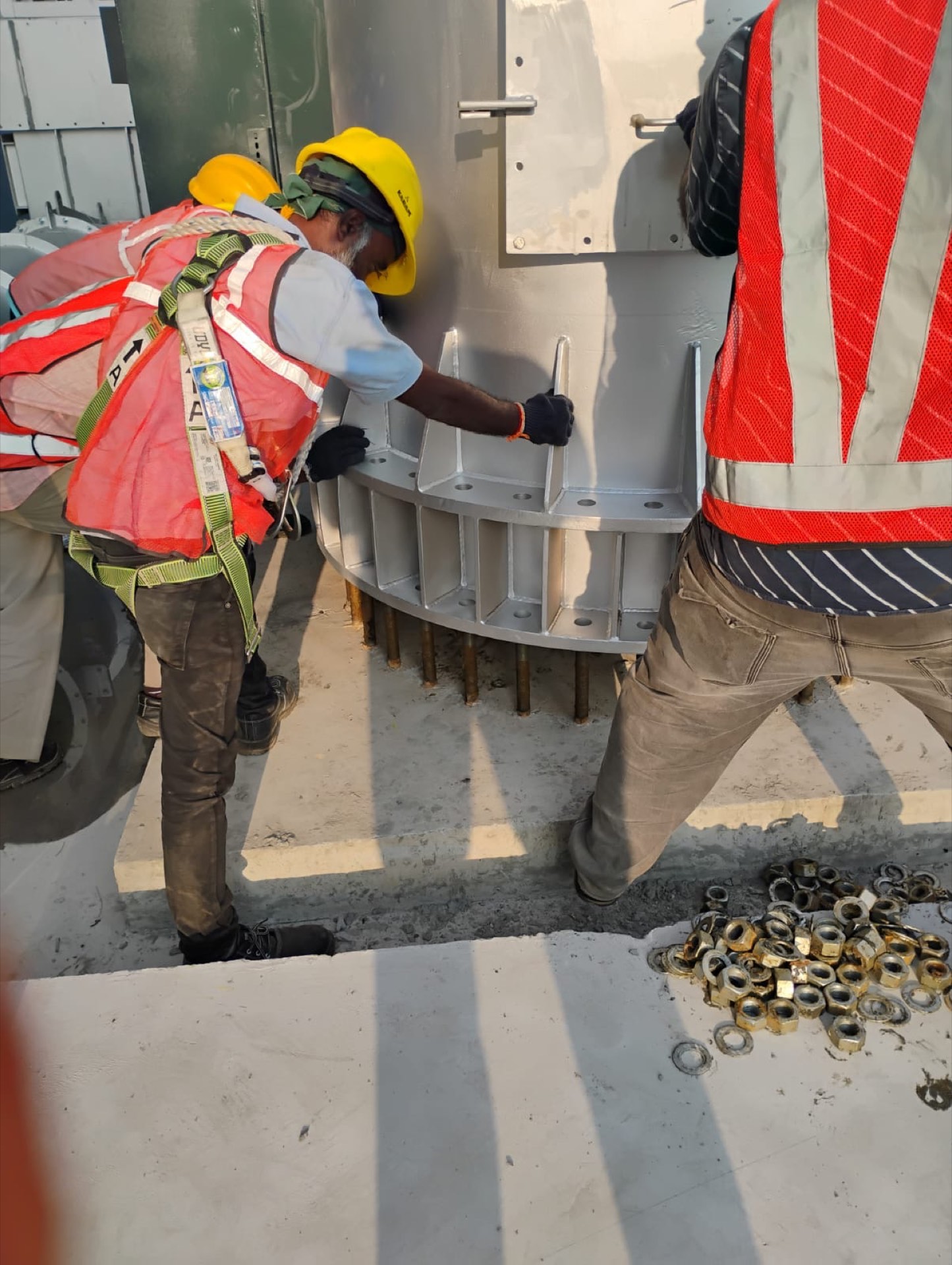 final alignment, full crew