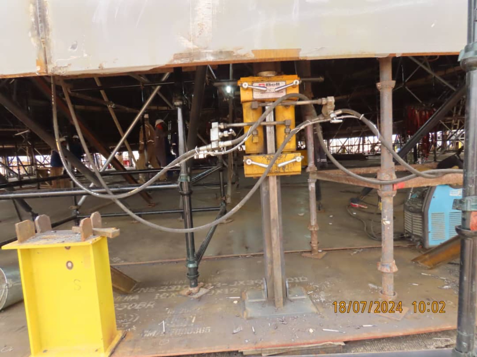 jack rig under shell bottom course